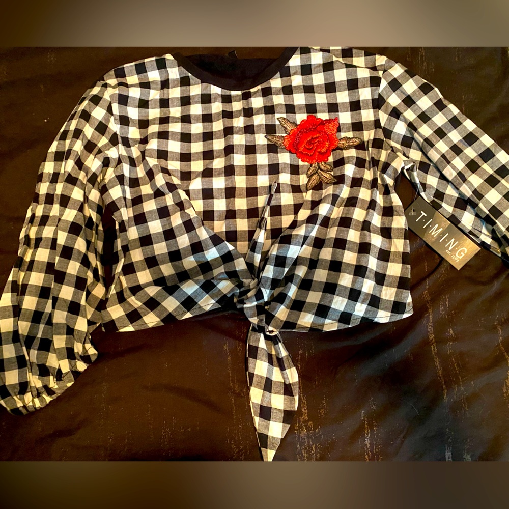 Never worn cute top